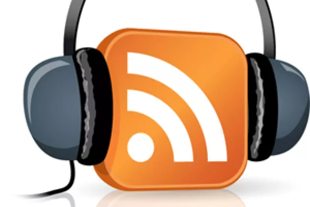 Soundcloud cube with headset